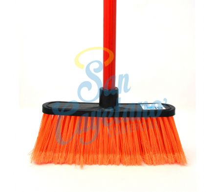 ESCOBA BIO DISOLVENT COMUN C/MANGO MADERA (12)